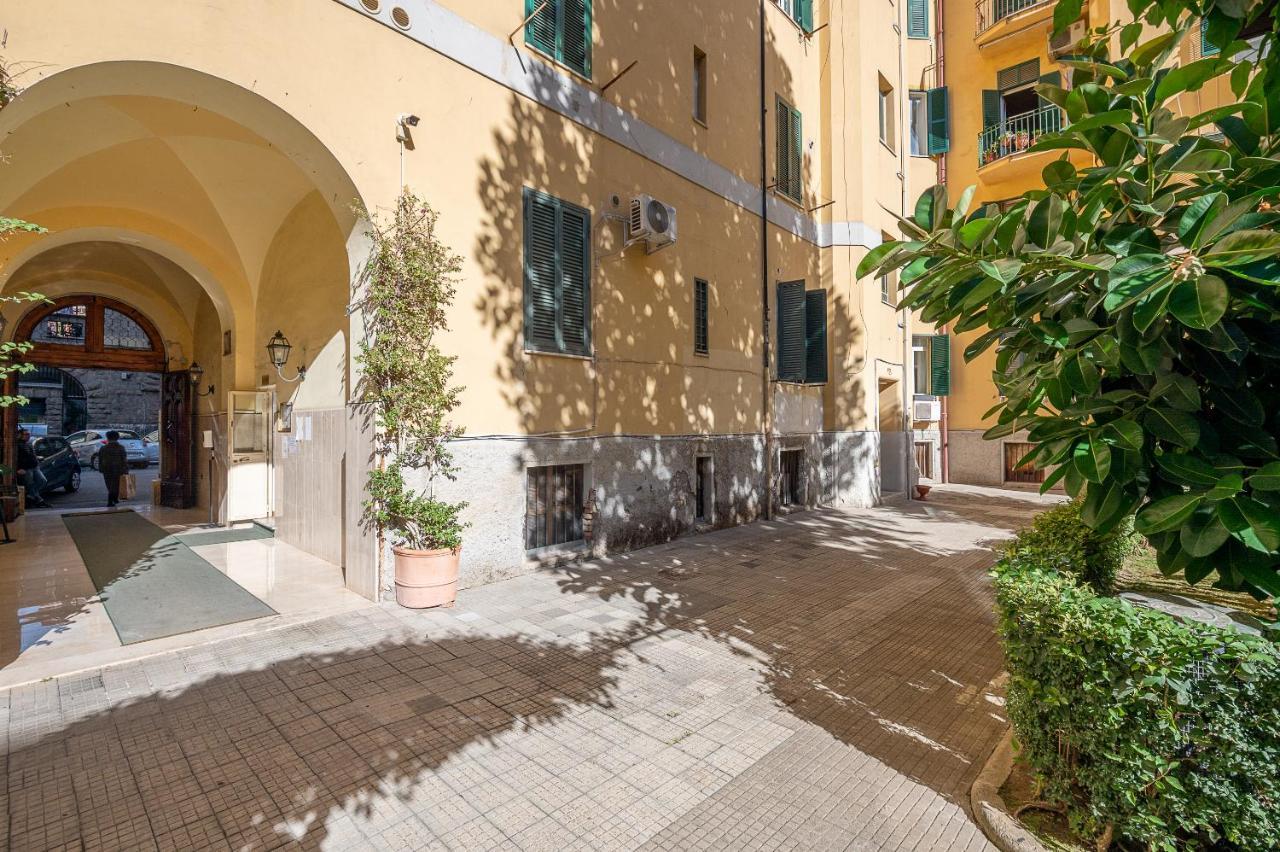רומא Cesare Apartment Vatican Museums מראה חיצוני תמונה